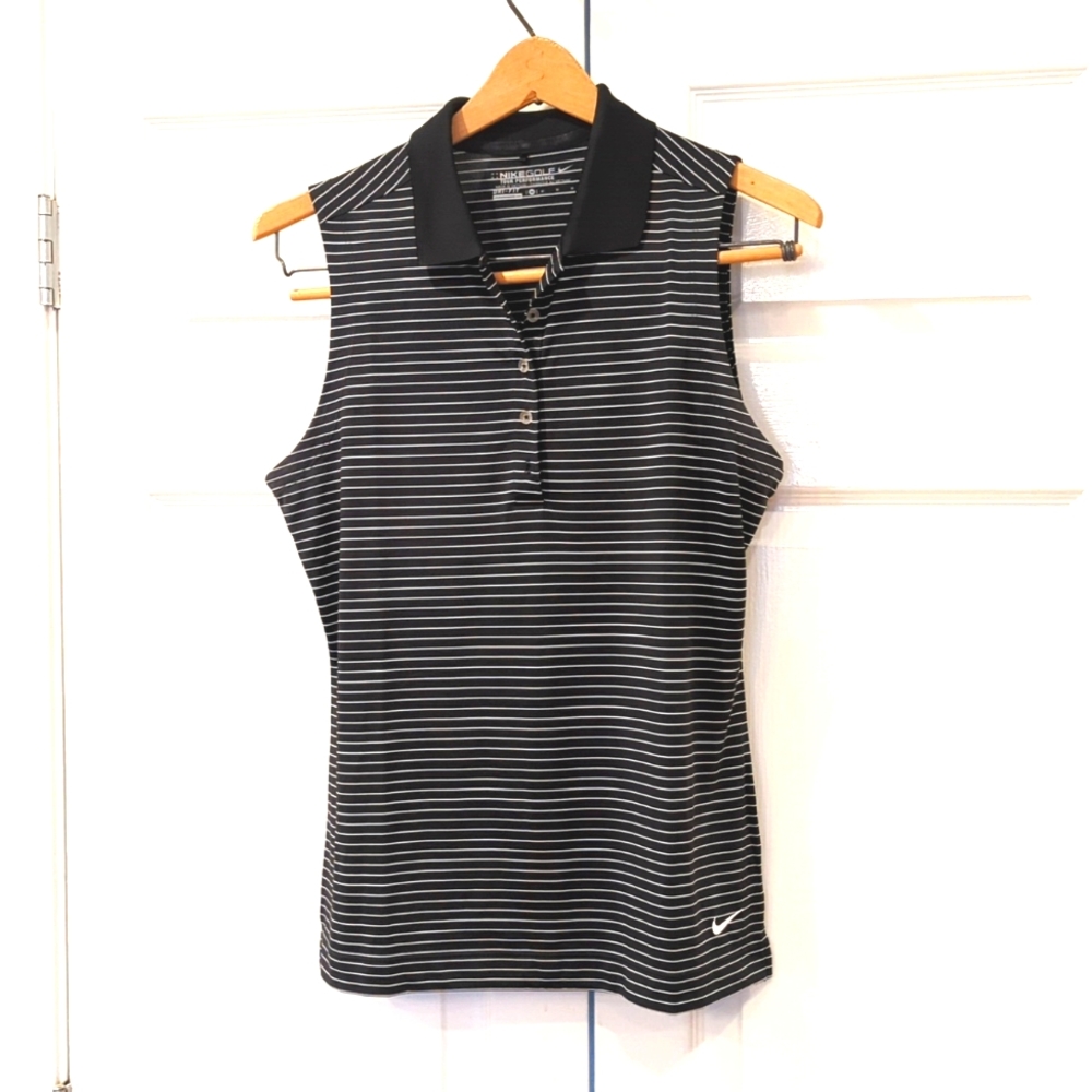 Sleeveless Nike golf drifit shirt